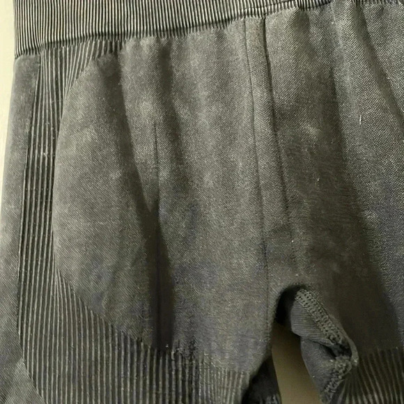 PINK Victoria’s Secret Seamless Leggings Size S - Picture 12 of 12